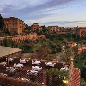Athena 4*, Siena Italy